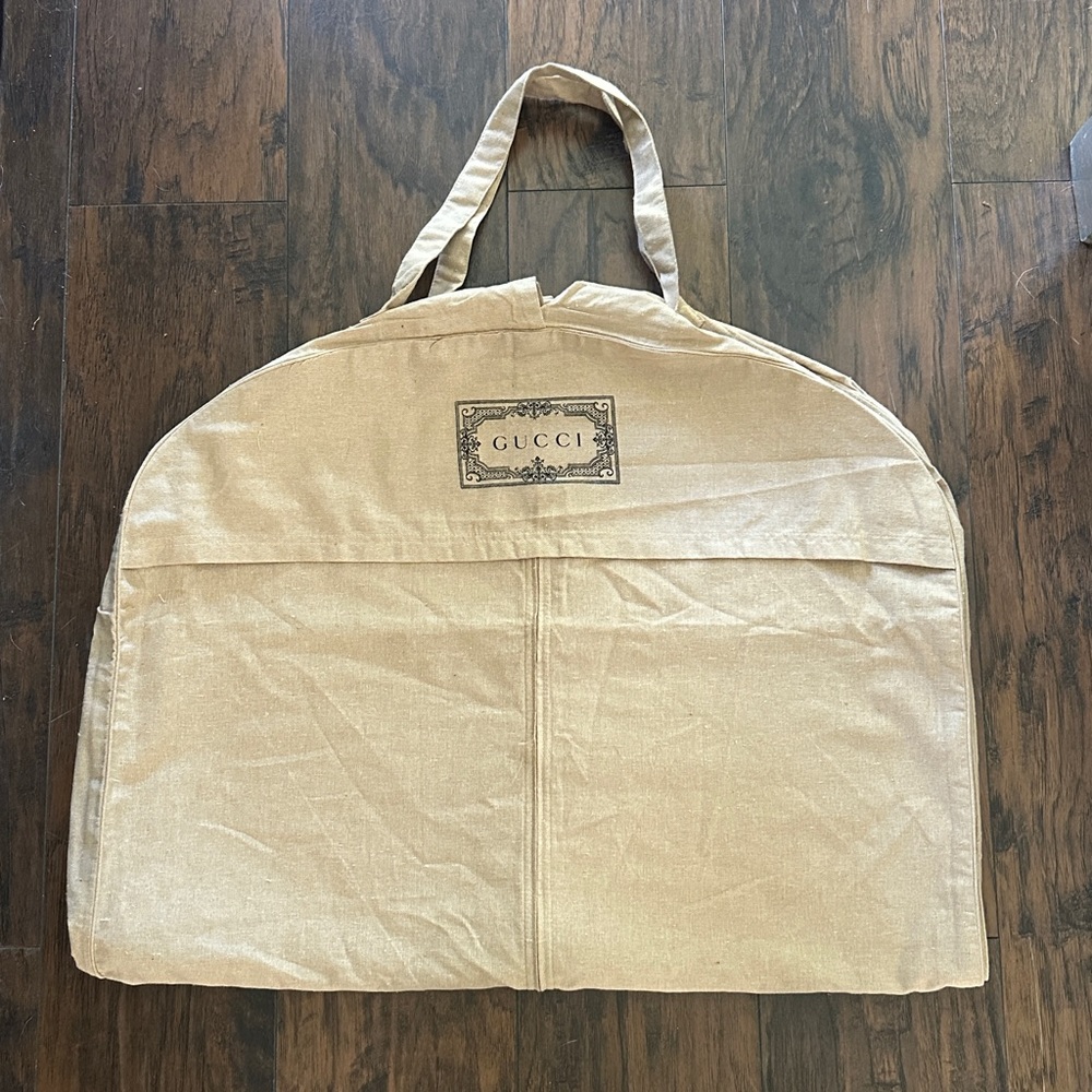 Gucci: Authentic Linen Garment Bag (Button Fold) - image 1